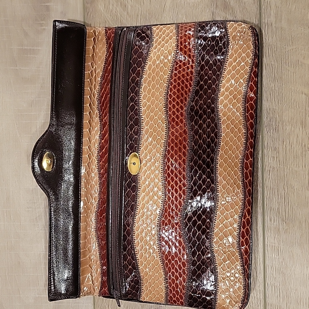 Saks Fifth Avenue Vintage Snakeskin Pattern Clutch Purse 3 shades of brown - Picture 3 of 5